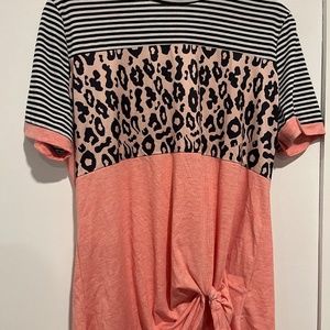 Knotted front boutique tee